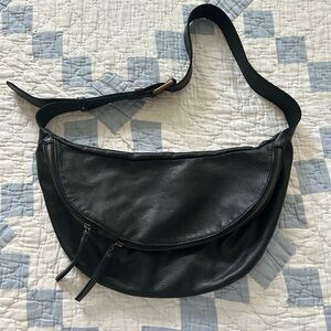 Elegant Black Crossbody Bag